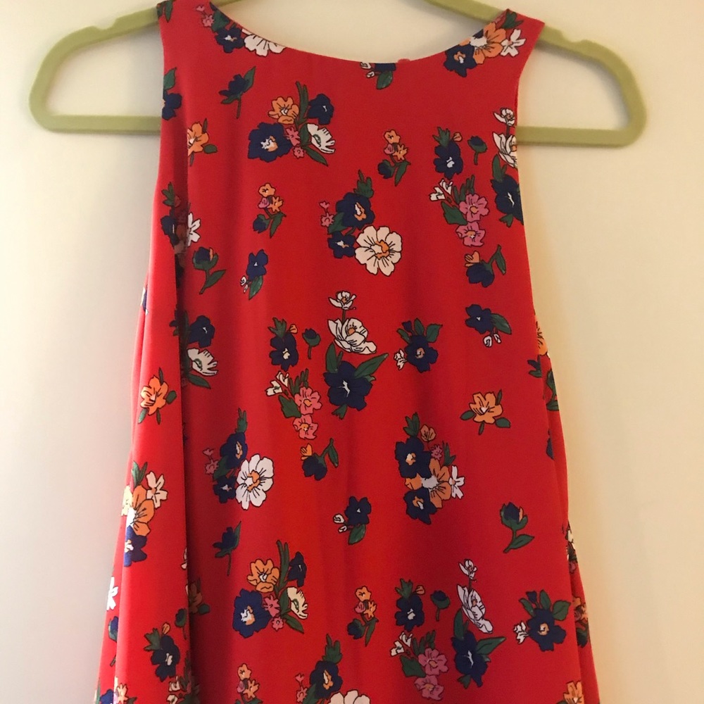 Zara Sleeveless Blouse with Open Back Tie detail